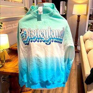 Disneyland Gradient Sweatshirt, size L. Worn 1x